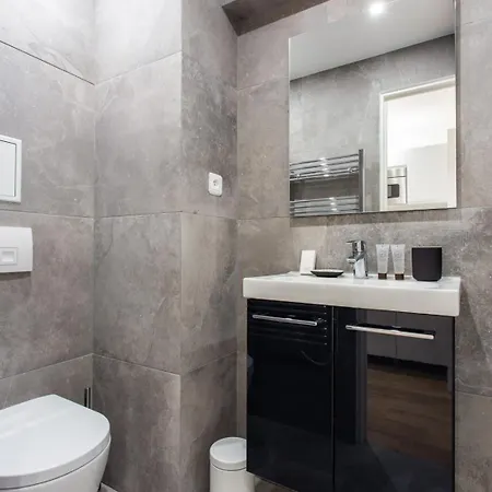 Apartment 2p - Sacre Coeur Paris